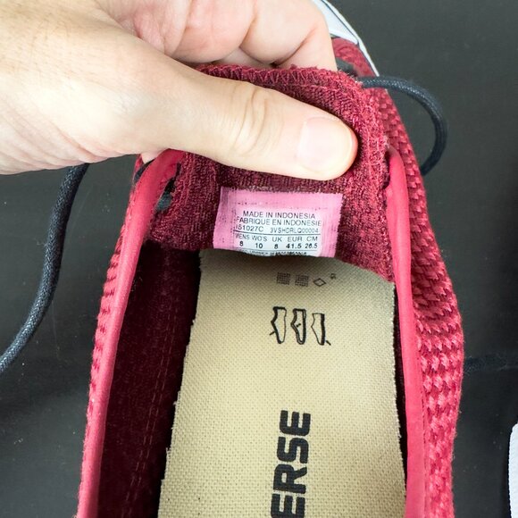 Converse Men's in a Woven / Picnic Basket Style of Material - Picture 3 of 4